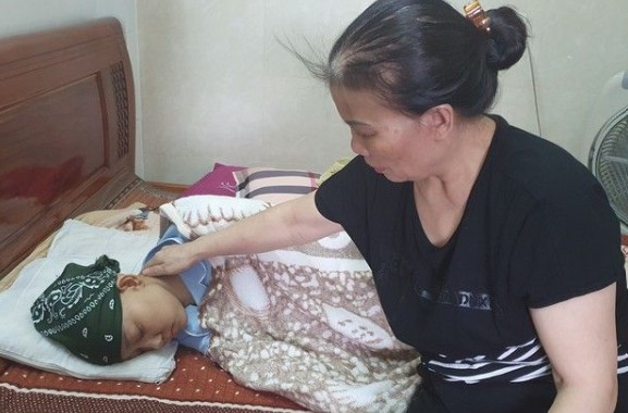 Nữ bác sĩ trẻ mắc bệnh ung thư máu nhận được nhiều sự quan tâm của bạn đọc